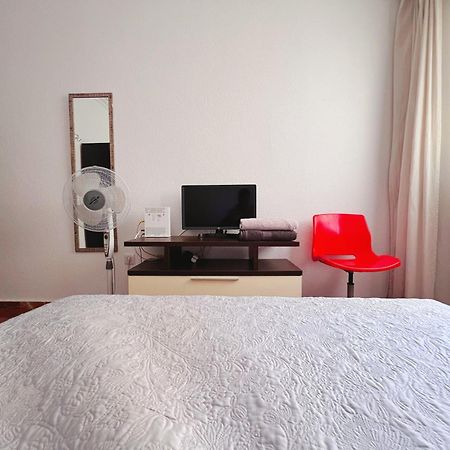 Vivienda La Merced Apartment Huelva Exterior photo